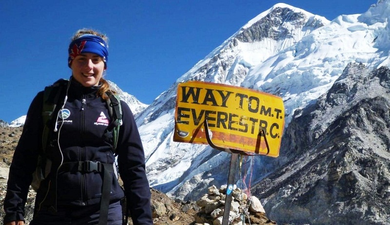 Alyssa Azar on her way to Everest base camp in April 2014. Photo: Facebook