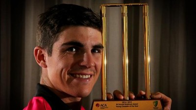 Sean Abbott with his Sir Donald Bradman Young Cricketer of the Year Trophy. Source: News Corp Australia