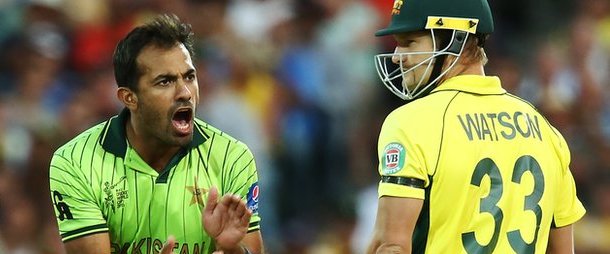 Wahab Riaz intimidated Shane Watson with short-pitched bowling in a fiery spell