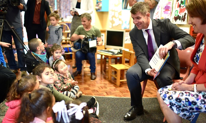 NSW Premier Mike Baird and Early Childhood Education Minister Leslie Williams read to children at Wunanbiri Pre-School.