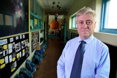 Gary Tilley has received the 2016 Prime Minister’s Prize for Excellence in Science Teaching in Primary Schools.